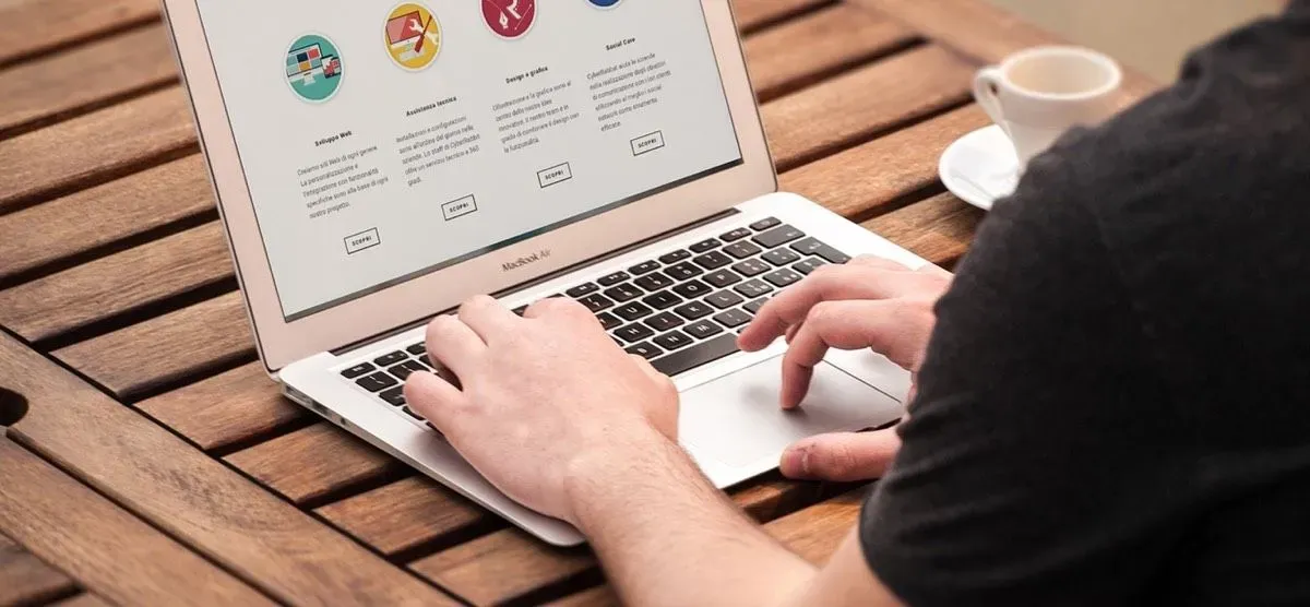 benefits of custom web design quick changes